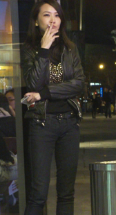 性感高挑黑牛少妇