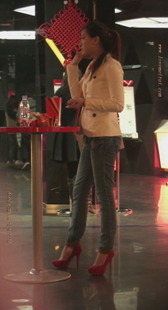 商场高跟大长腿OL