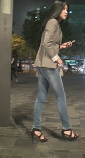 高挑宽臀妹气质好