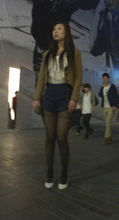 性感高跟黑丝上楼梯