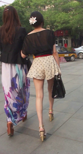 成熟少妇雪白长腿