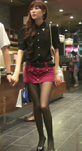 如此靓丽长腿黑丝少妇