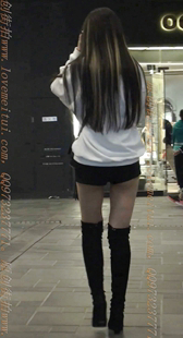 黑色超短热裤的长筒靴美腿MM