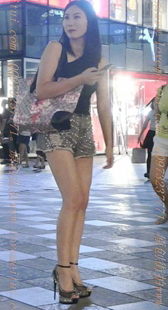超高细高跟的热裤美腿美女