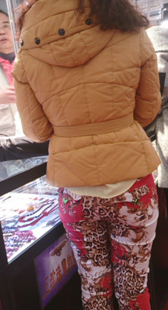 电梯花裤大屁股