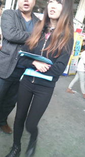 紧身布裤小妹夹不紧