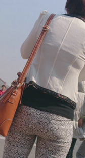 成熟布裤小少妇