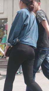 这么圆紧的屁股真性感