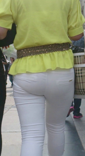 重口味大屁股少妇内痕明显