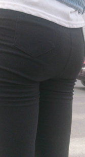 从侧面看都这么翘