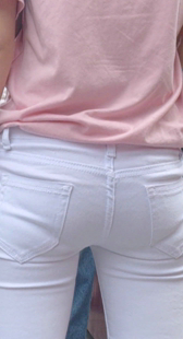 白紧勒沟大屁股少妇