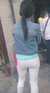 翘臀白紧小少妇