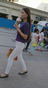 长腿靓丽上少妇