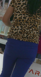 商场包臀紧身蓝裤