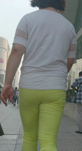 黄裤重口味成熟少妇