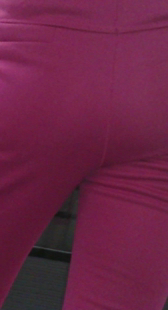 地铁红紧大屁股