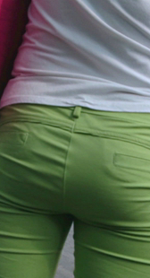 重口味绿裤少妇