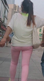 粉布裤少妇内痕超紧