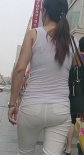 商场紧身大屁股