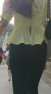 街拍黑紧打底裤