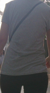 街拍小少妇打底黑裤