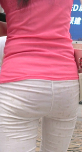 白紧小少妇PP下榻