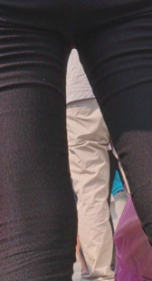 黑紧小少妇上电梯