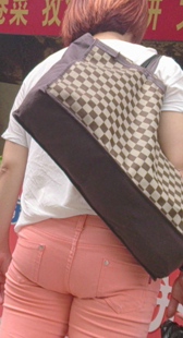 粉裤内痕这么紧