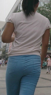 蓝裤大屁股开发少