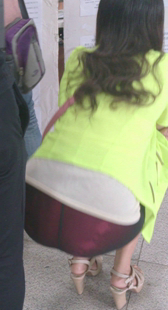 超级性感大屁股红内小少妇