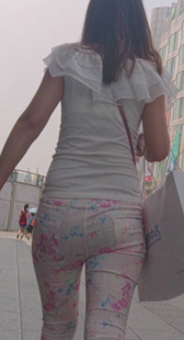 花裤成熟大屁股