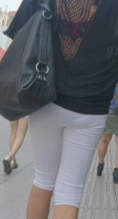 布裤小少妇夹这么紧