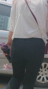 打底少妇屁股大