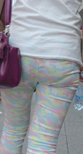 花裤身材包臀内痕明显