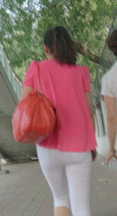 成熟白紧裤少妇就是会扭