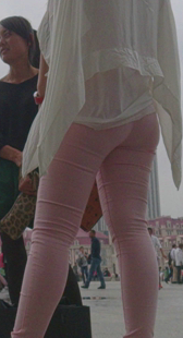 从下往上看屁股都这么翘