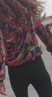 小少妇长发飘飘