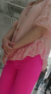 性感红裤三角区小少妇