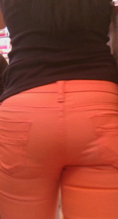 性感细高跟圆臀紧内痕