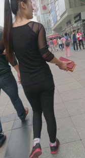 臀太大裤子要破了