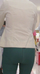 商场绿裤小少妇