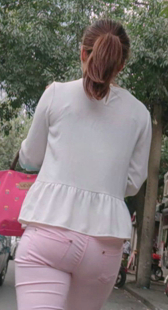 性感粉裤内痕紧