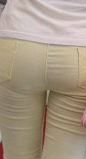 性感翘臀黄紧布裤