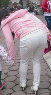 白裤少妇准备好了