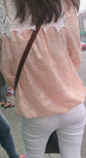 白紧布裤严重变形