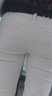 地铁白布裤包臀