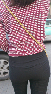 大屁股包臀真会扭