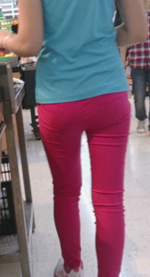 超市红紧圆臀少妇