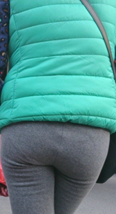 呢绒重口味包臀