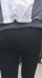 翘臀黑紧裤少妇视频